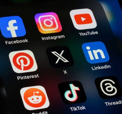Understanding Package Costs and Options Listed Under SMM World pricing for Different Budgets